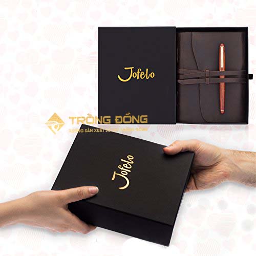 Tại sao doanh nghiệp nên chọn bộ Giftset sổ tay và bút bi in logo làm quà tặng?